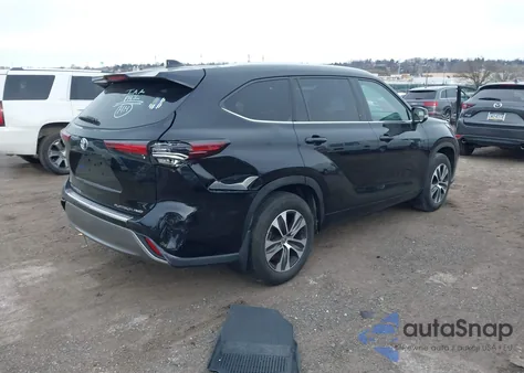 2024 Toyota Highlander Platinum from USA, damaged, VIN 5TDKDRBH4RS561512